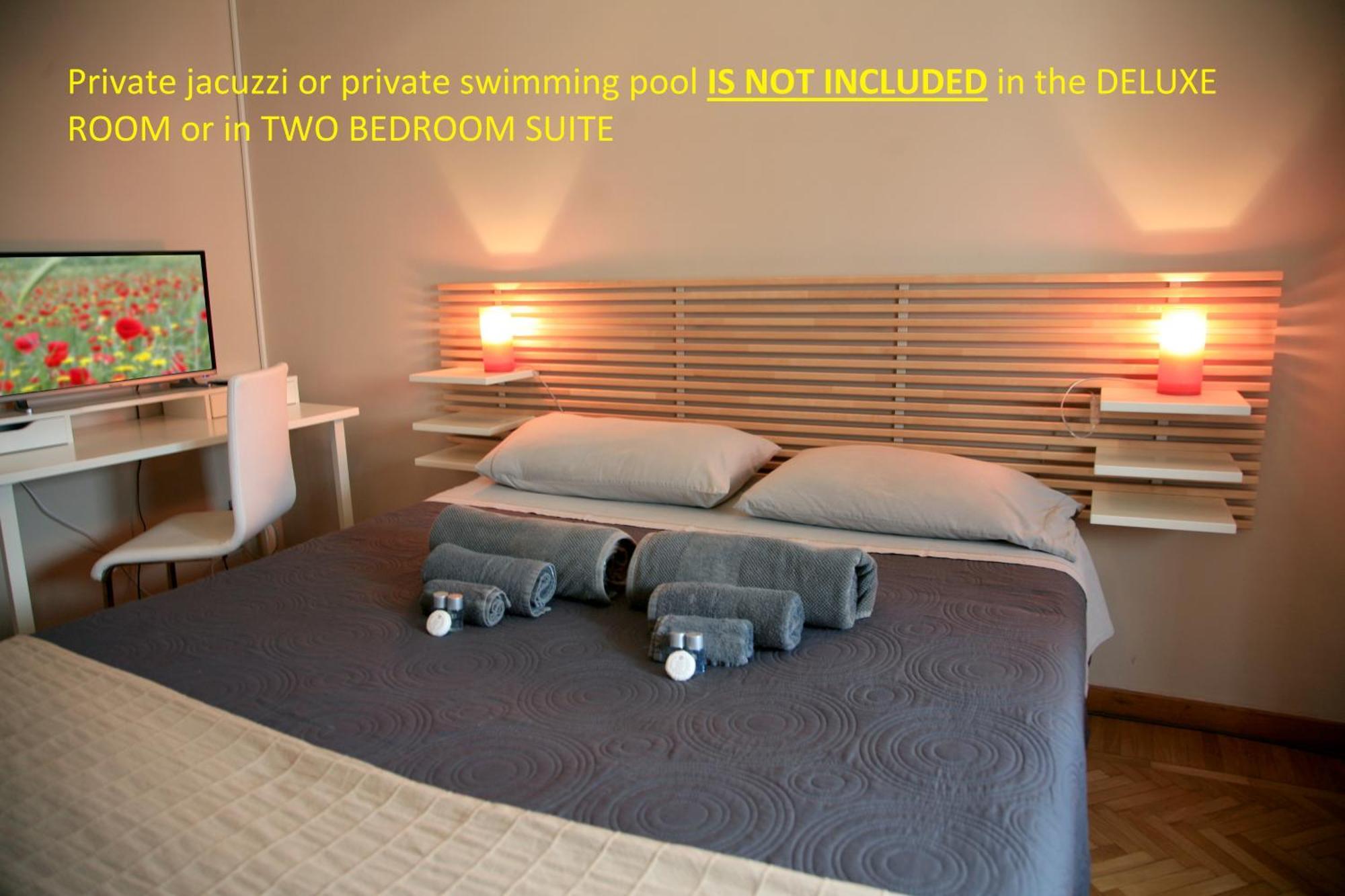 Penthouse Station Luxury Suites & Apartment Brindisi Bagian luar foto